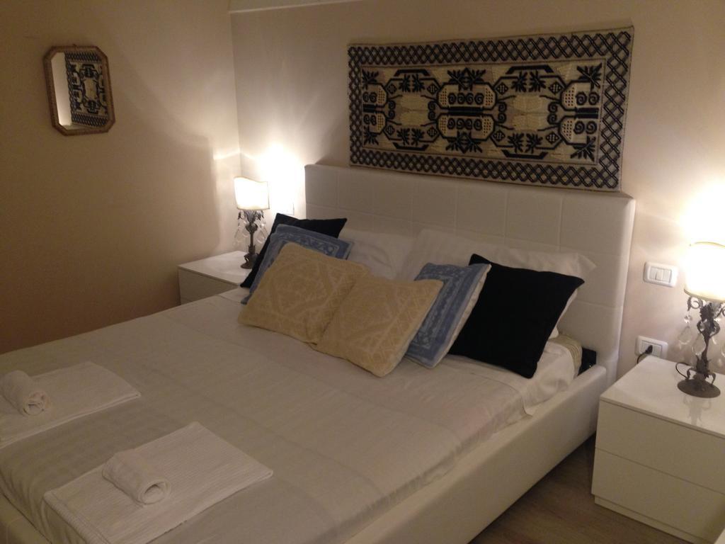 Carlos I Cagliari Habitación foto