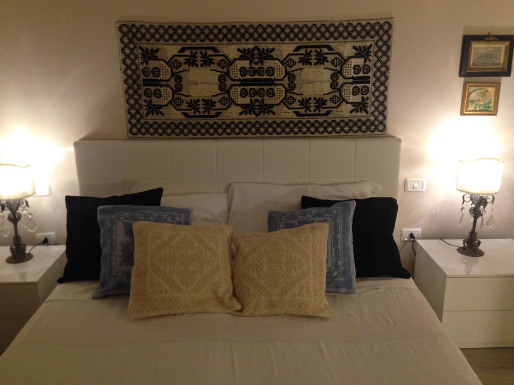 Carlos I Cagliari Habitación foto